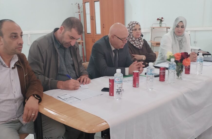 ندوة بيداغوجية بعنوان : تصميم و إخراج الاعلانات: من إبتكار الافكار الى الية التجسييد